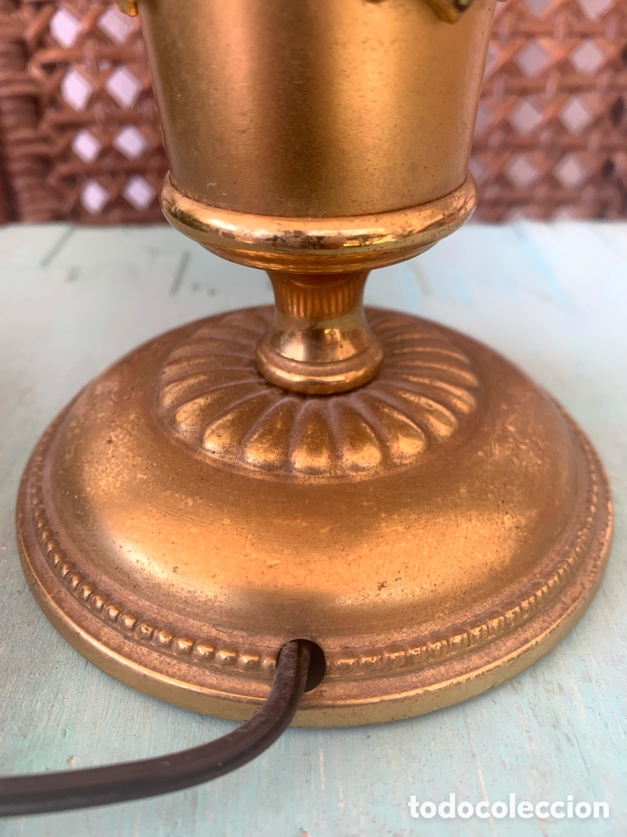 Antig&uuml;edades: ANTIGUA L&Aacute;MPARA DE MESA. - Foto 1