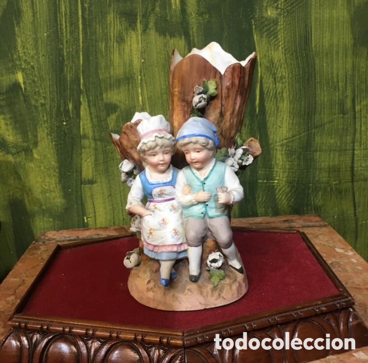Antig&uuml;edades: Violetero de porcelana - Foto 1