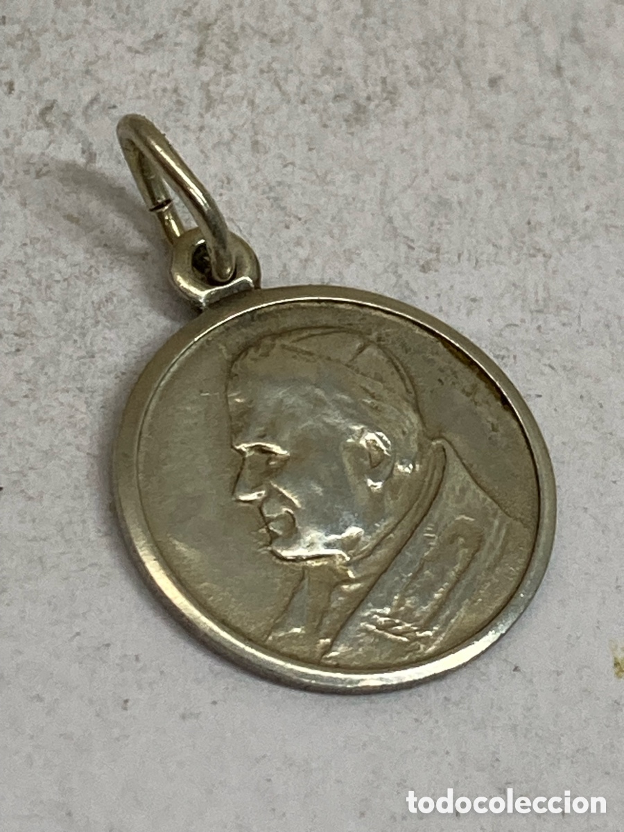 Antig&uuml;edades: Medalla de plata religiosa C253 - Foto 1