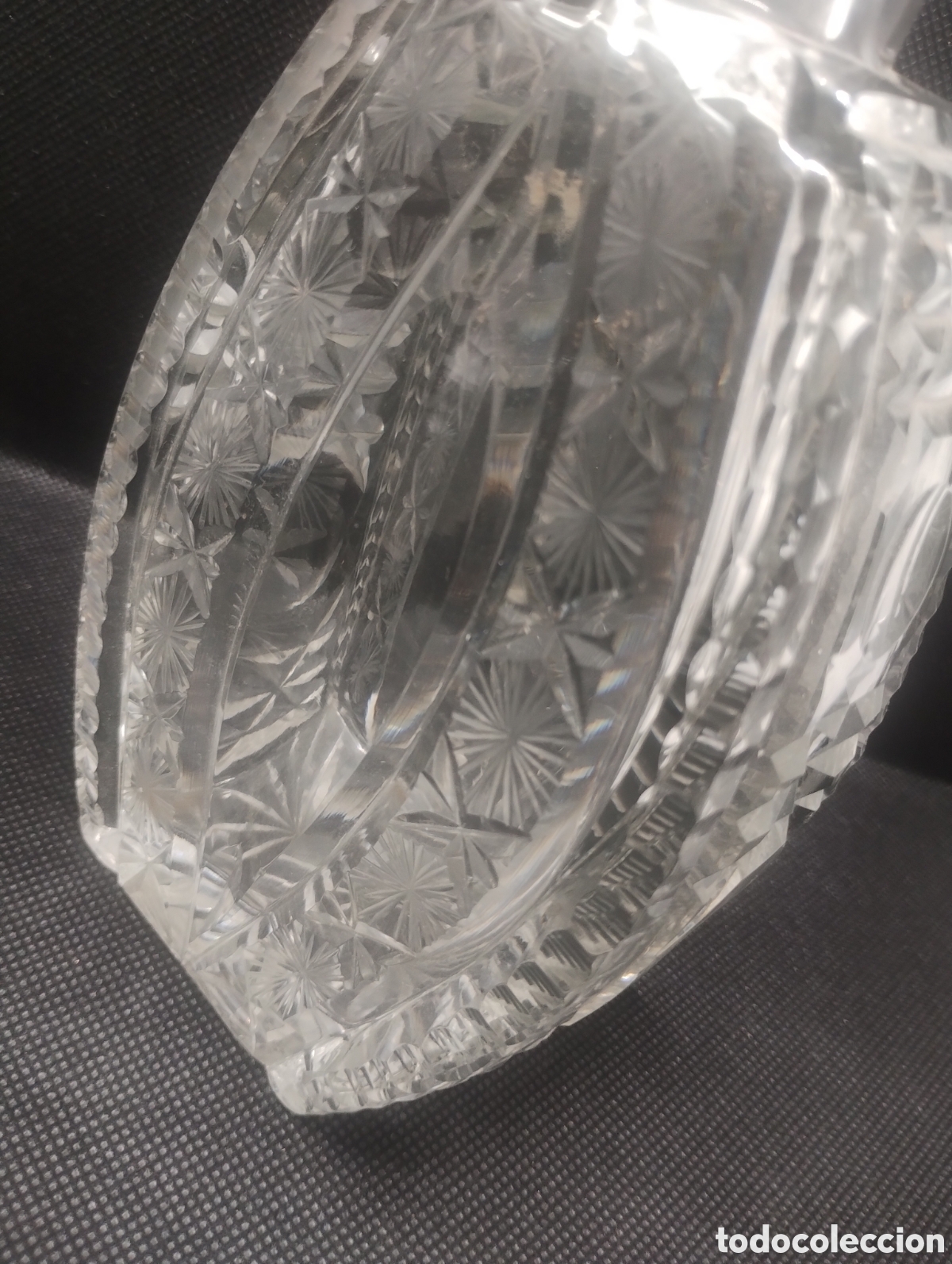 Antig&uuml;edades: Botella de licor en cristal tallado estilo Deco - Foto 5