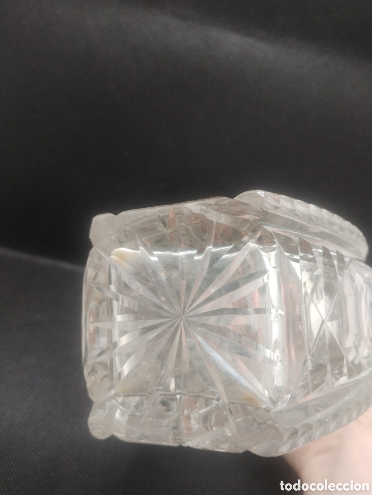 Antig&uuml;edades: Botella de licor en cristal tallado estilo Deco - Foto 6