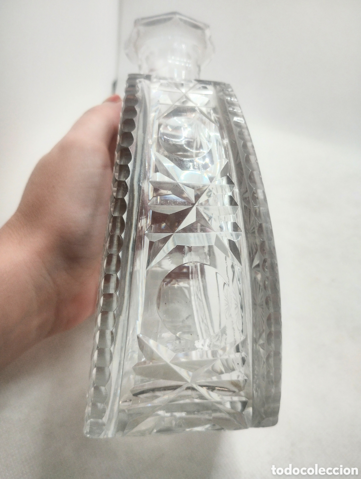 Antig&uuml;edades: Botella de licor en cristal tallado estilo Deco - Foto 12