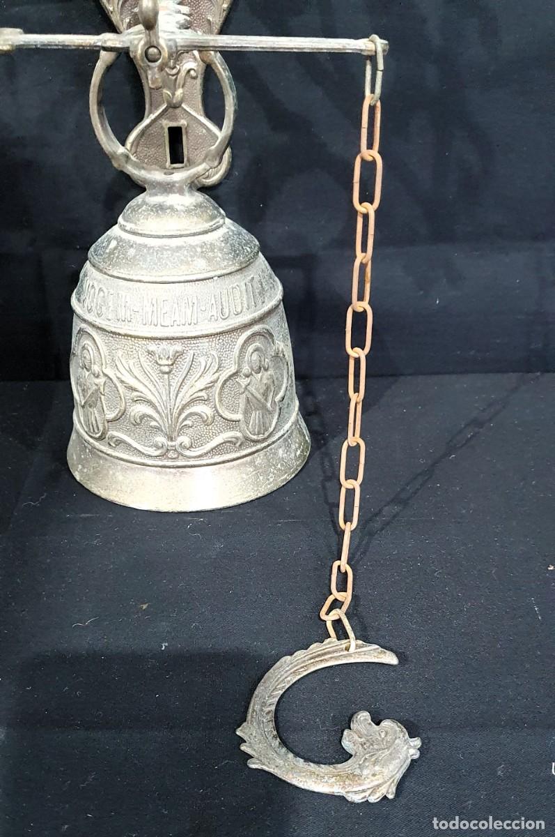 Antig&uuml;edades: Campana bronce con soporte - Foto 2