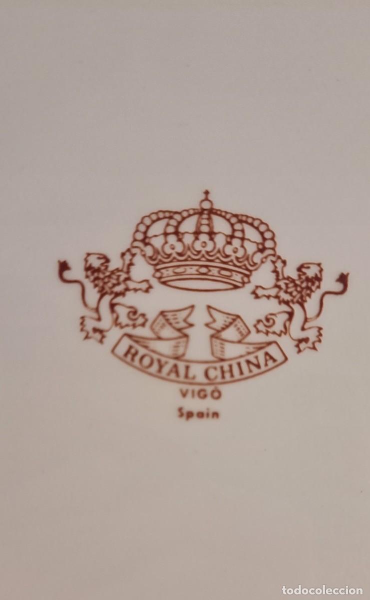 Antig&uuml;edades: Fuente Royal China en marr&oacute;n - Foto 6