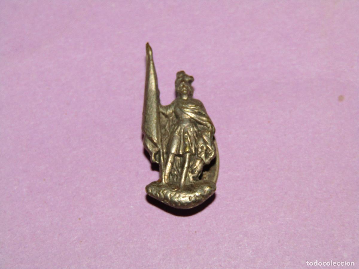 Antig&uuml;edades: Antigua Insignia de SAN HIP&Oacute;LITO Patr&oacute;n de Cocentaina - Foto 2