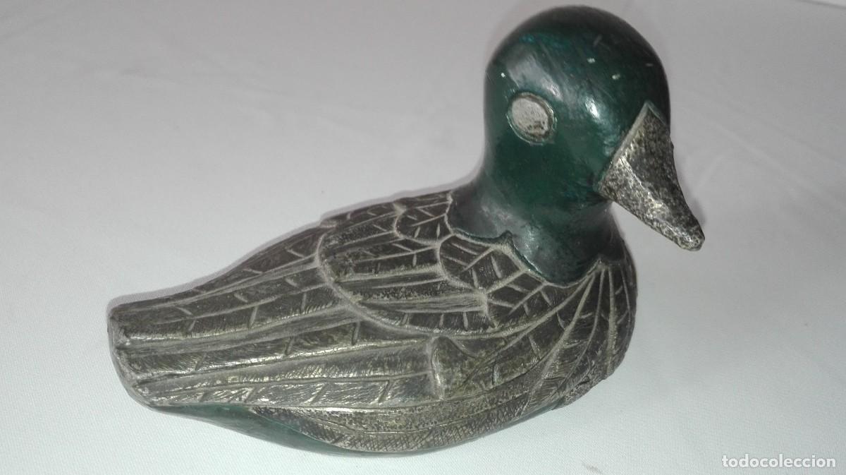 Antig&uuml;edades: PATO VERDE CON METAL - Foto 1