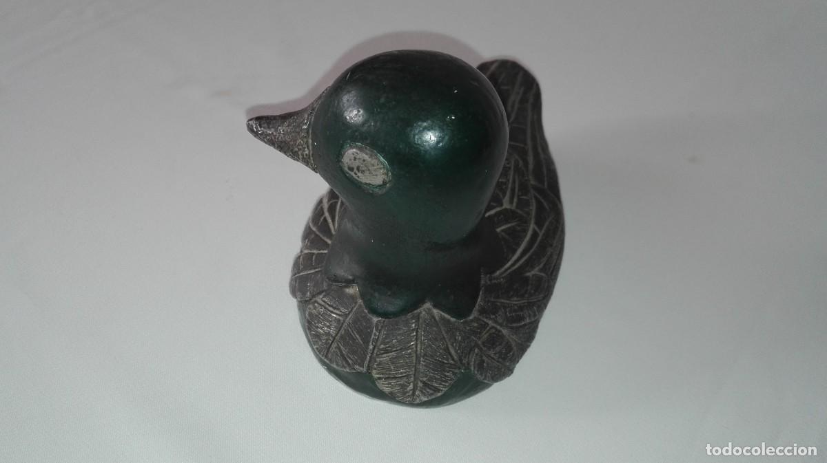 Antig&uuml;edades: PATO VERDE CON METAL - Foto 3