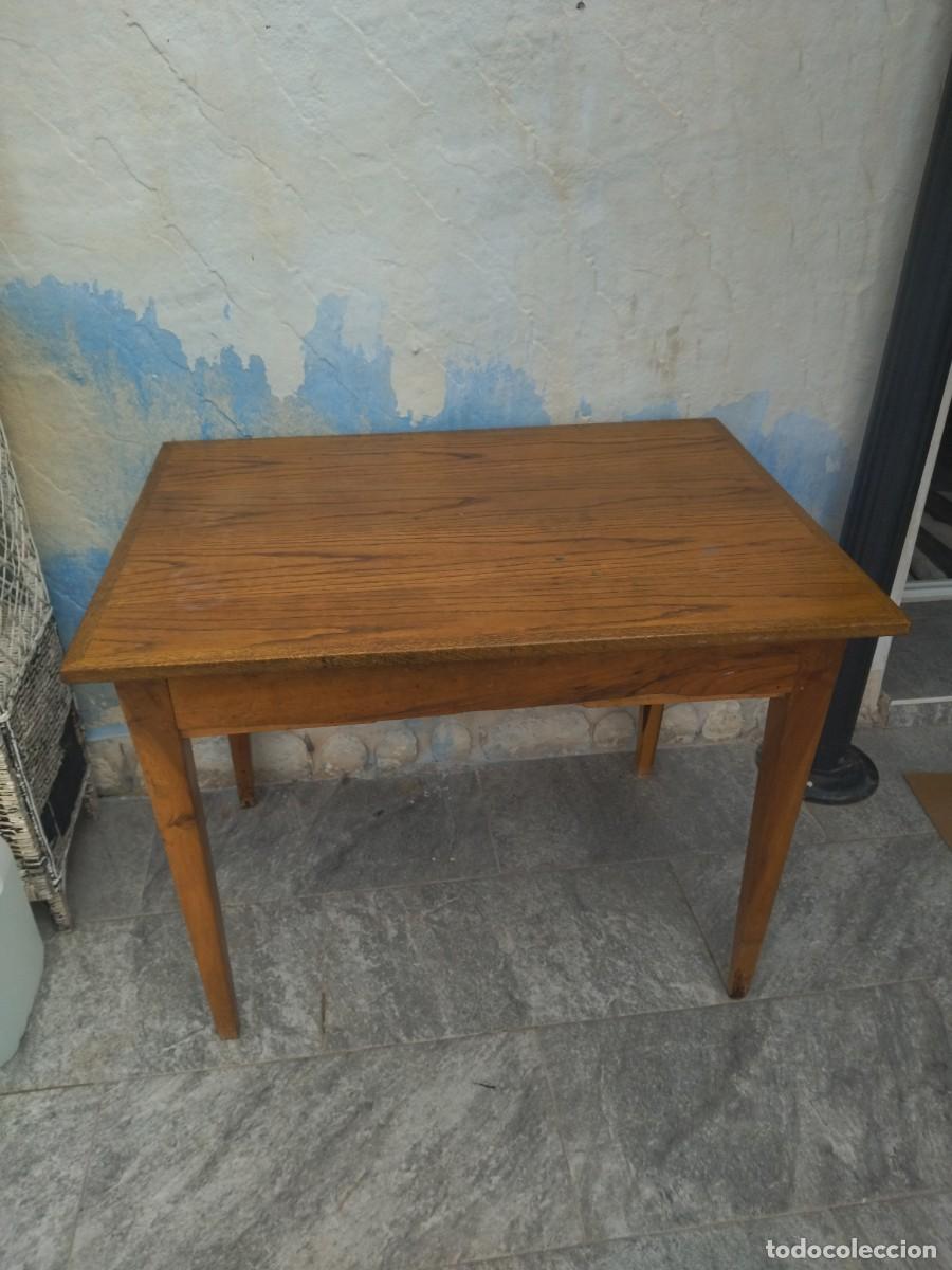 Antig&uuml;edades: Antigua mesa tocinera con caj&oacute;n largo. - Foto 4