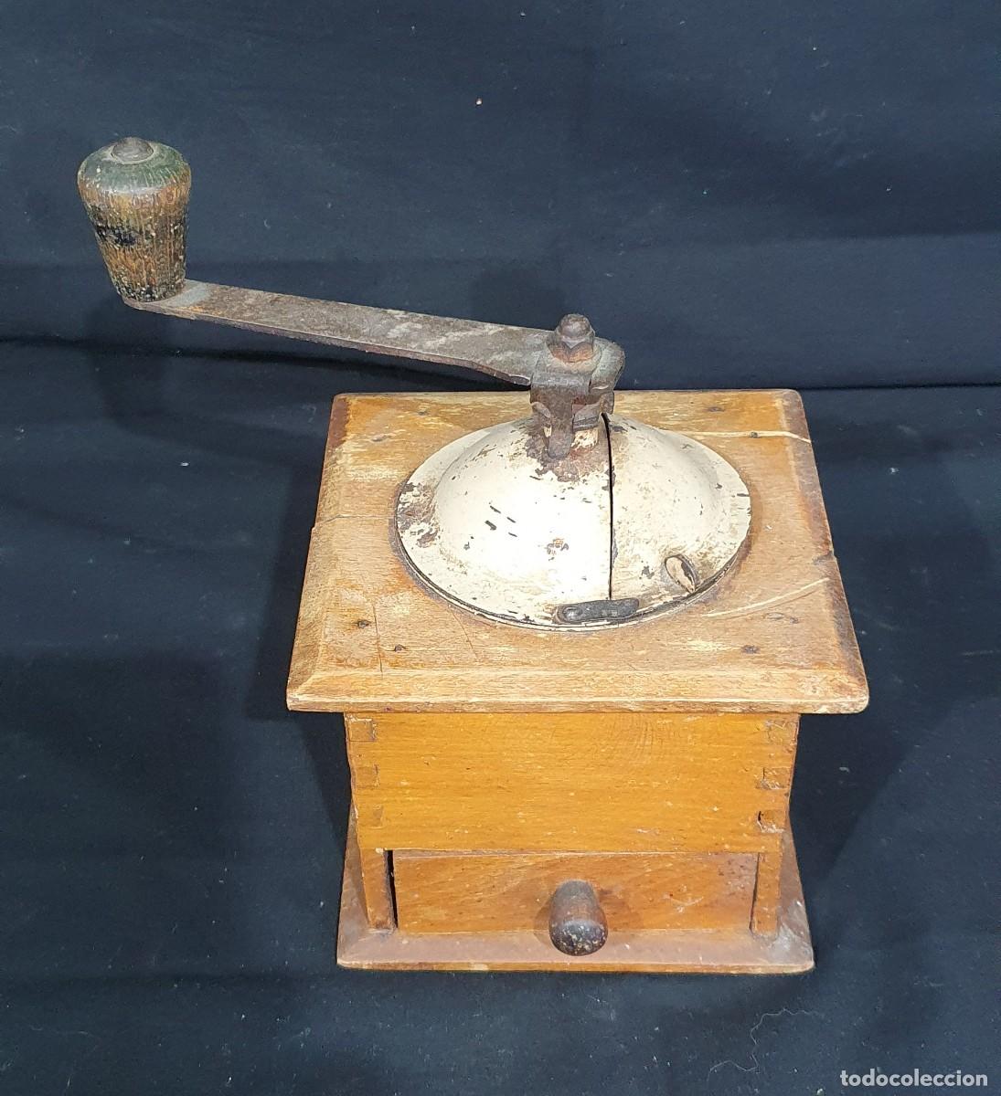 Antig&uuml;edades: Antiguo molinillo de caf&eacute; - Foto 1