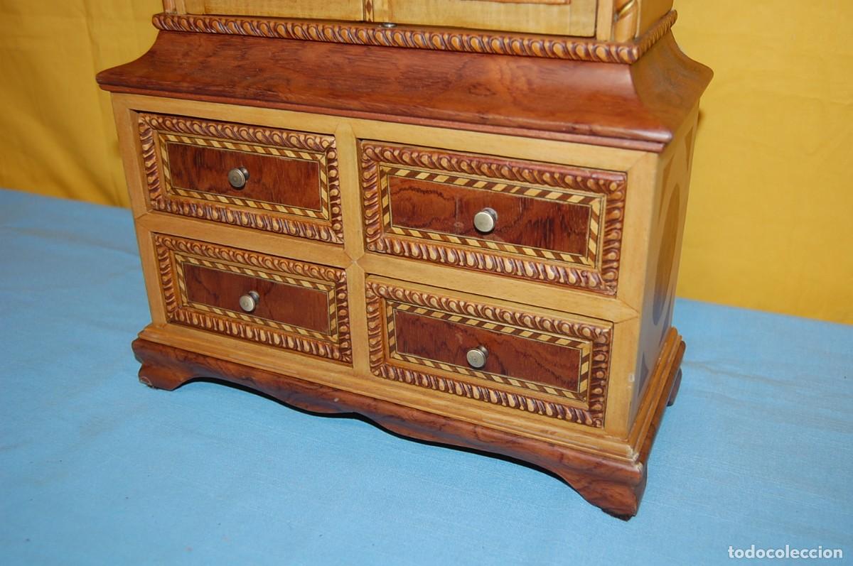 Antig&uuml;edades: MUEBLE JOYERO MINIATURA - Foto 3
