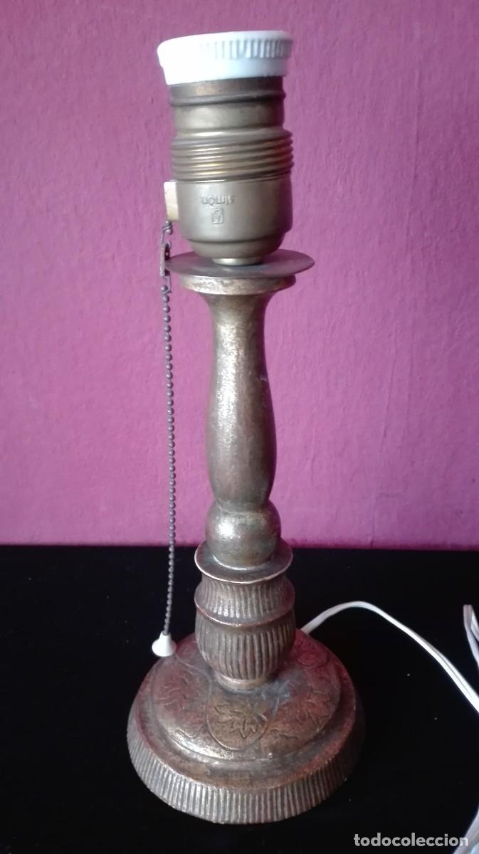 Antig&uuml;edades: LAMPARA DE MADERA POLICROMADA - Foto 1