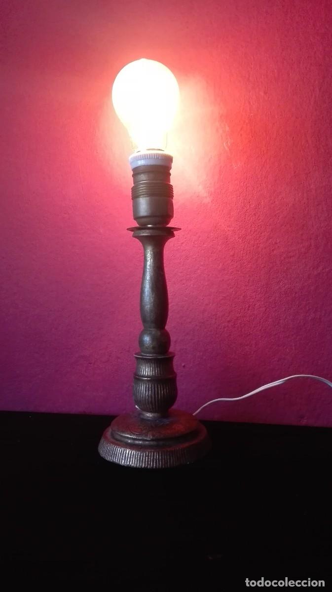Antig&uuml;edades: LAMPARA DE MADERA POLICROMADA - Foto 3