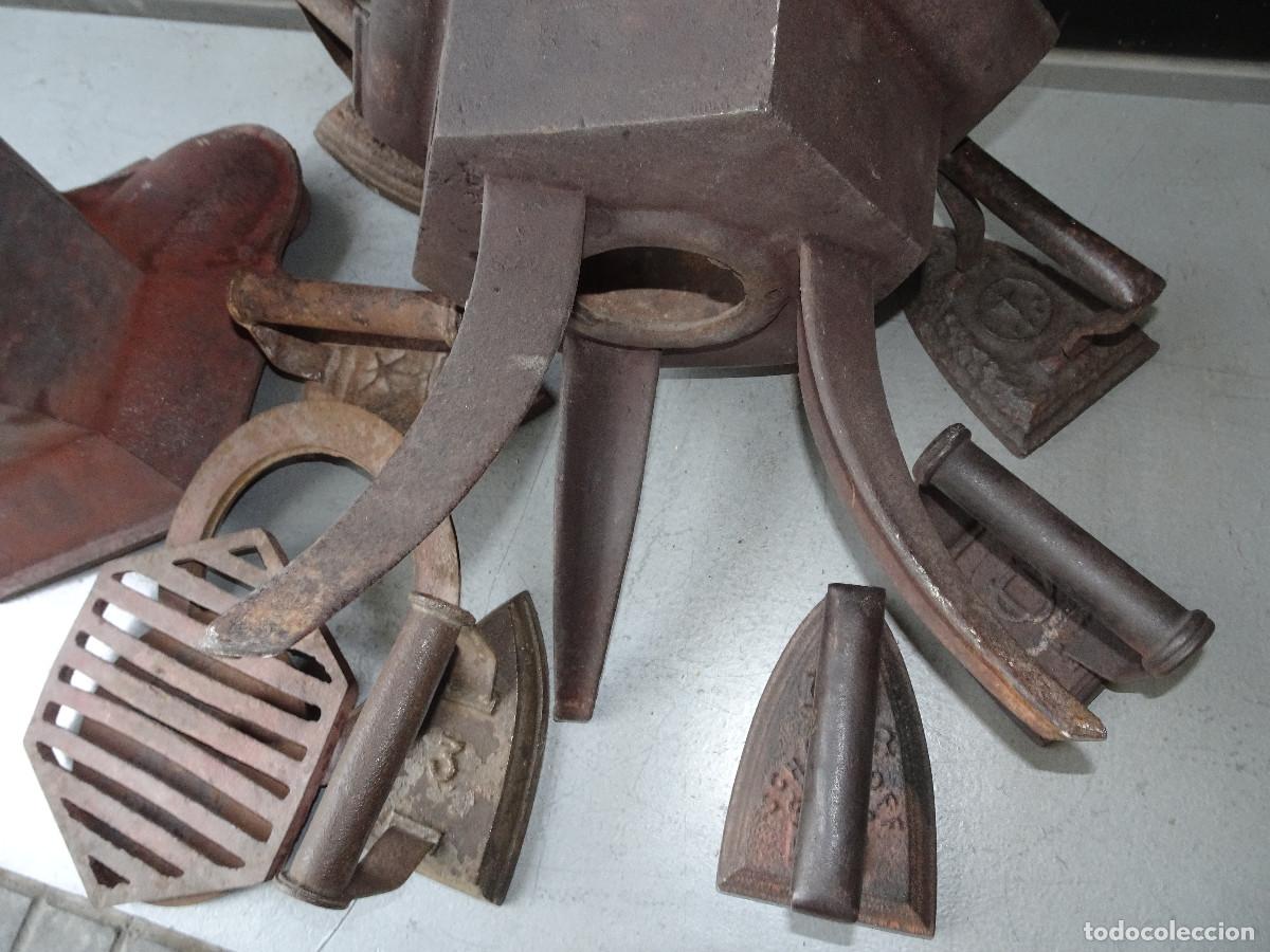 Antig&uuml;edades: Calienta planchas antiguo. - Foto 11