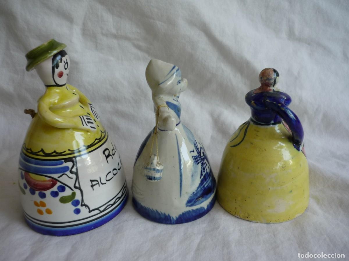 Antig&uuml;edades: 3 campanas de cer&aacute;mica en forma de mujer - Foto 6