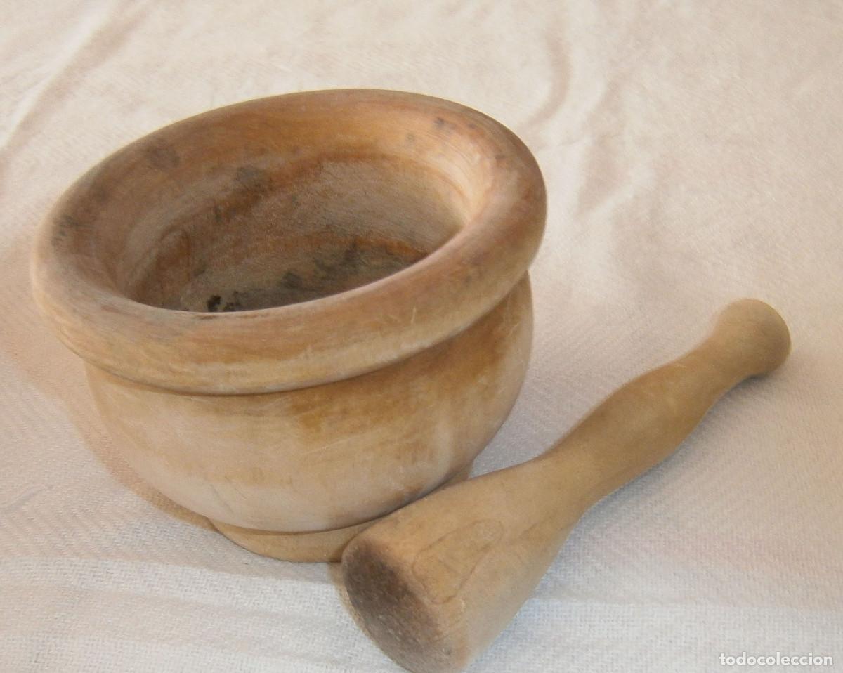 Antig&uuml;edades: mortero de madera con su maza - Foto 1