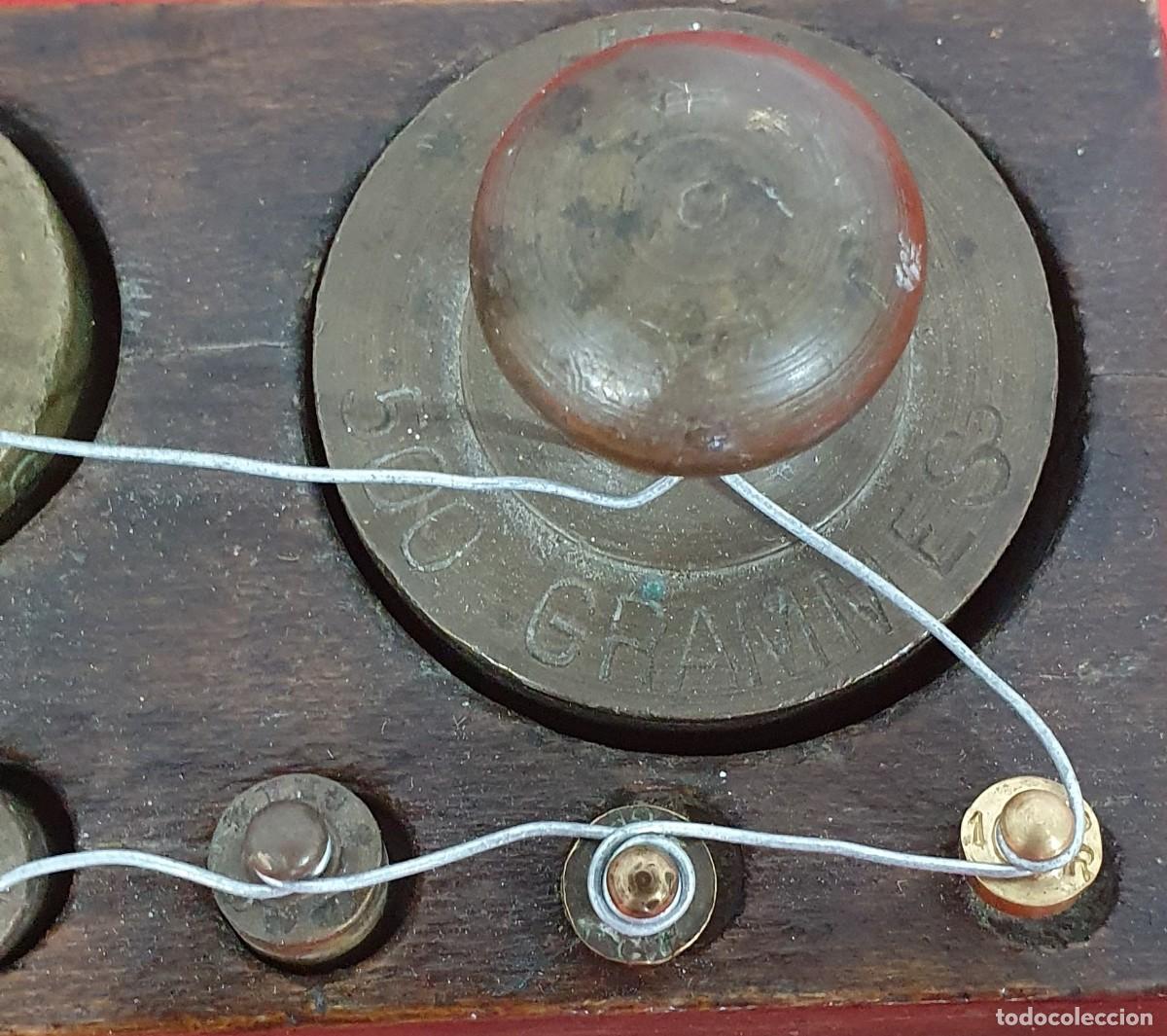 Antig&uuml;edades: Juego de pesas de bronce - Foto 2