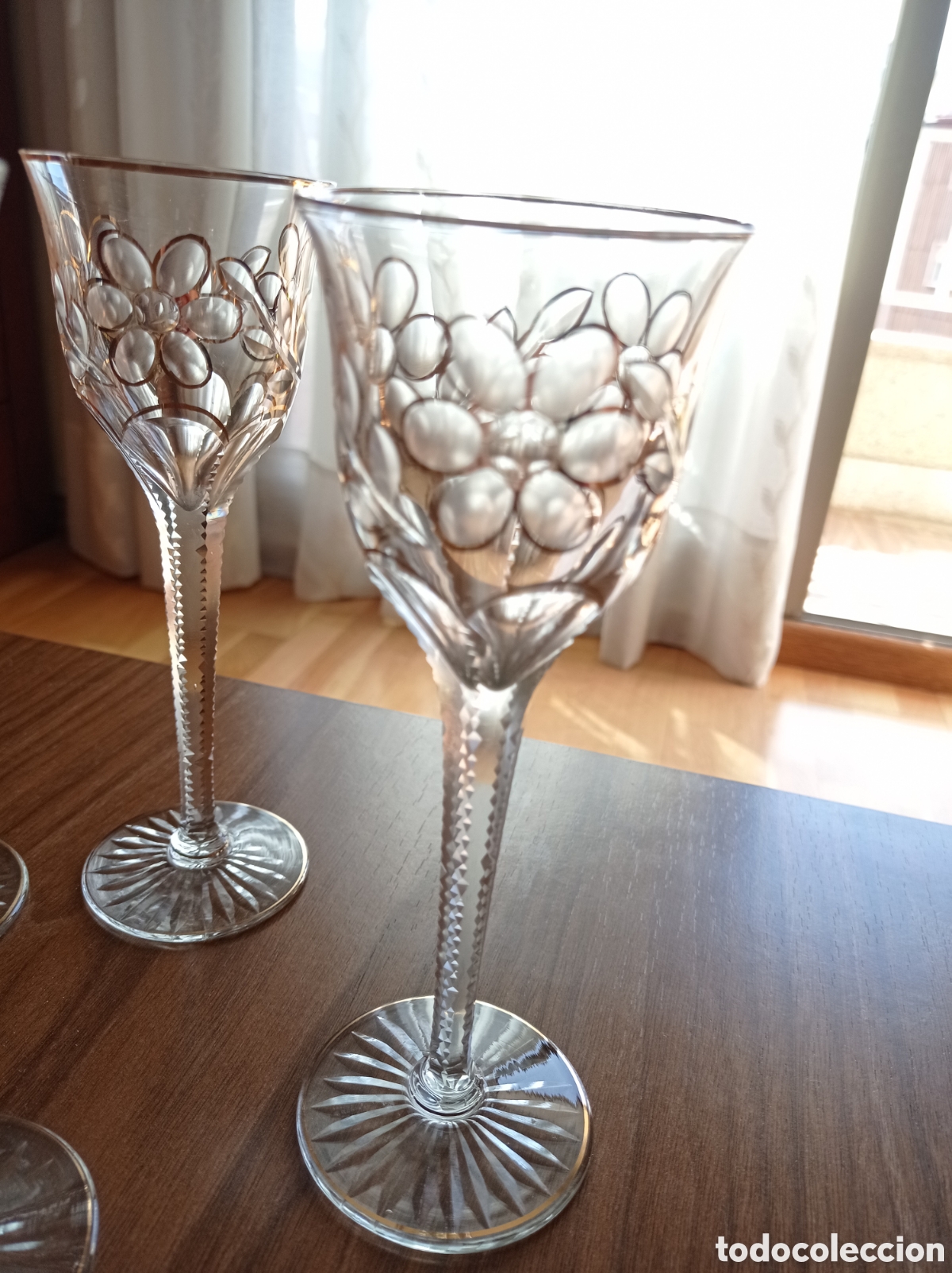 Antig&uuml;edades: Conjunto 4 copas cristal labrado y oro - Foto 7