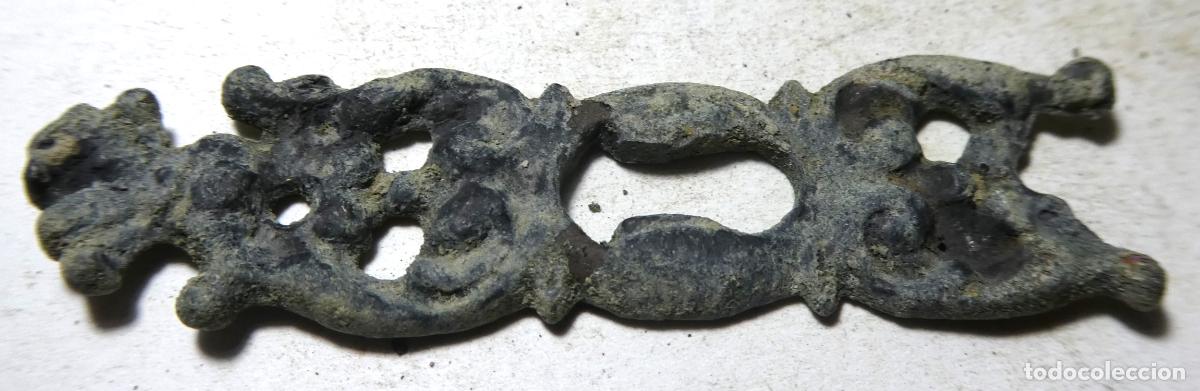 Antig&uuml;edades: Antiguo bocallave mide 6,5 cm - Foto 1