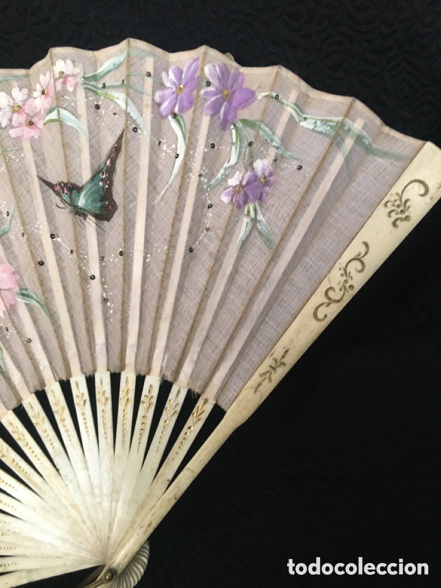 Antig&uuml;edades: Abanico de hueso con dibujos en oro - Foto 3