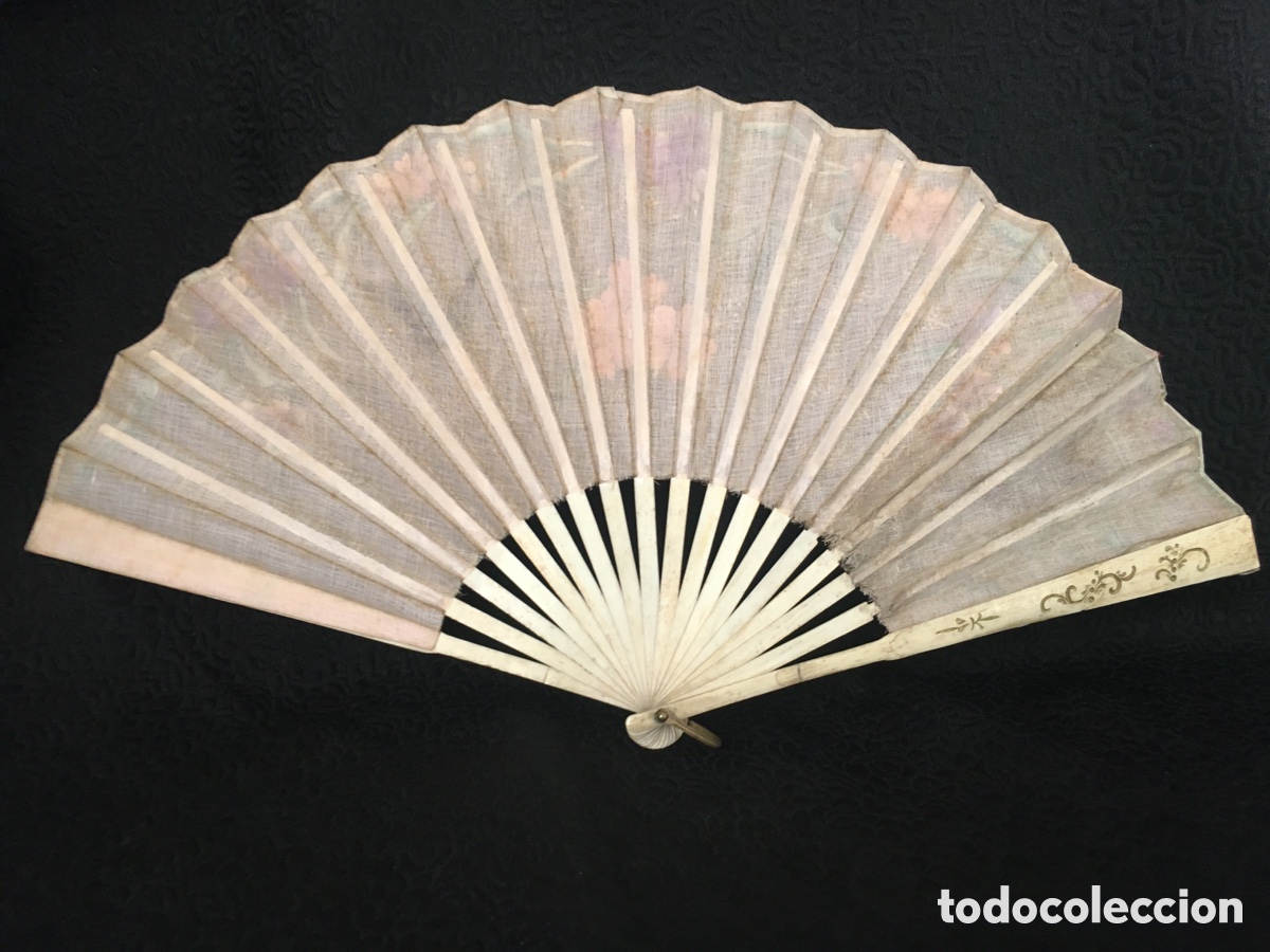 Antig&uuml;edades: Abanico de hueso con dibujos en oro - Foto 4