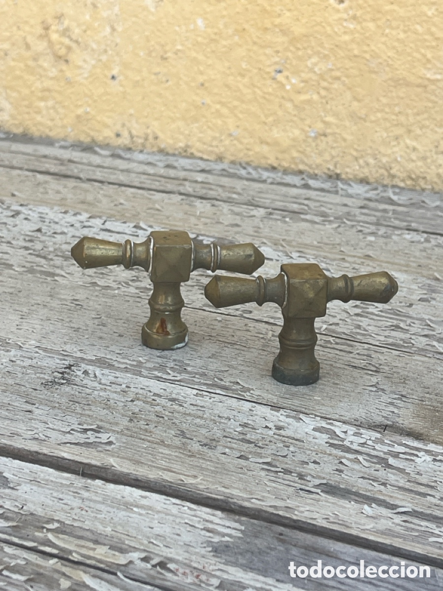 Antig&uuml;edades: Juego de pomos antiguos de bronce. - Foto 7