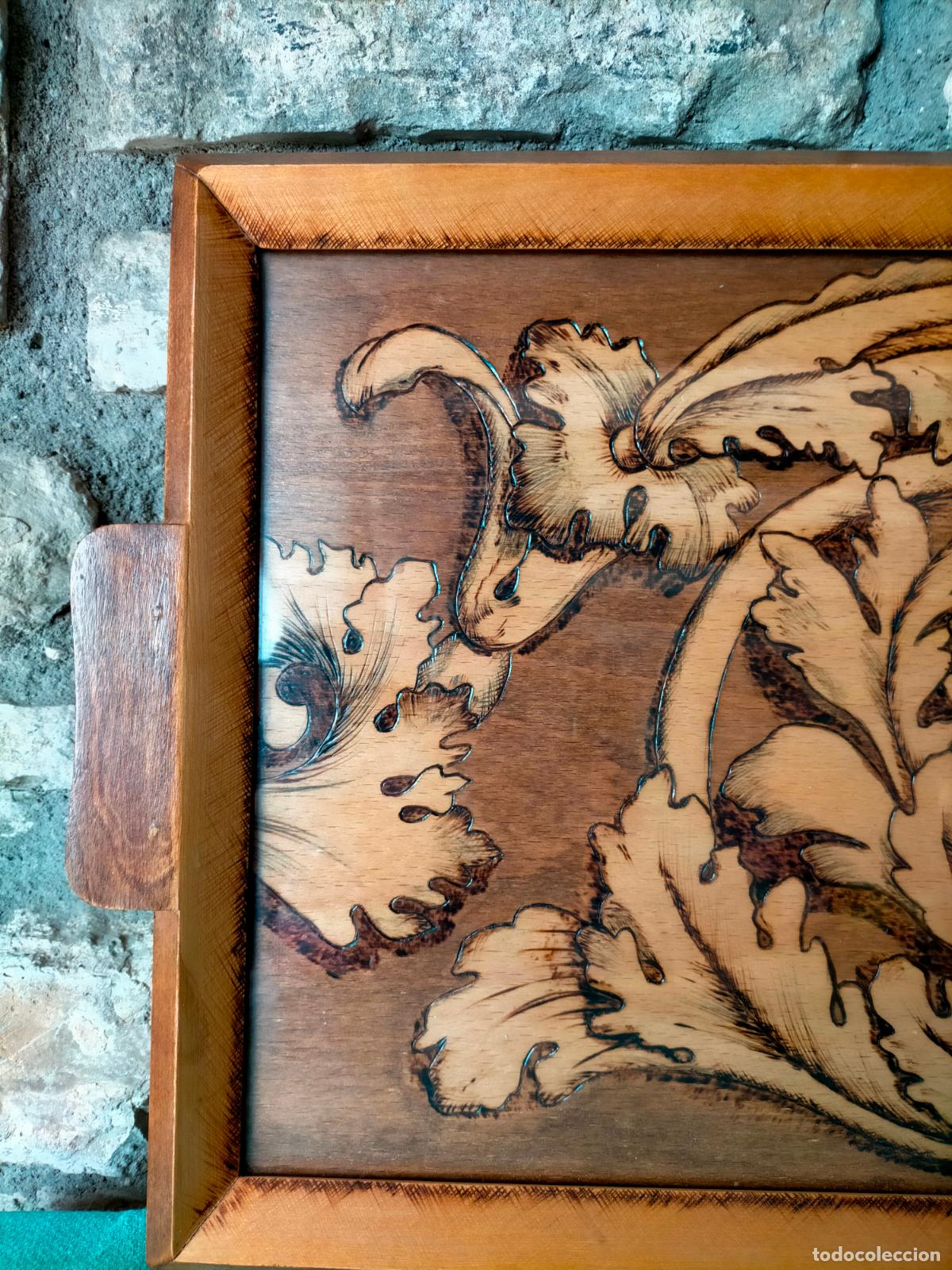 Antig&uuml;edades: Bandeja antigua rectangular de madera tallada forma hojas - Foto 4