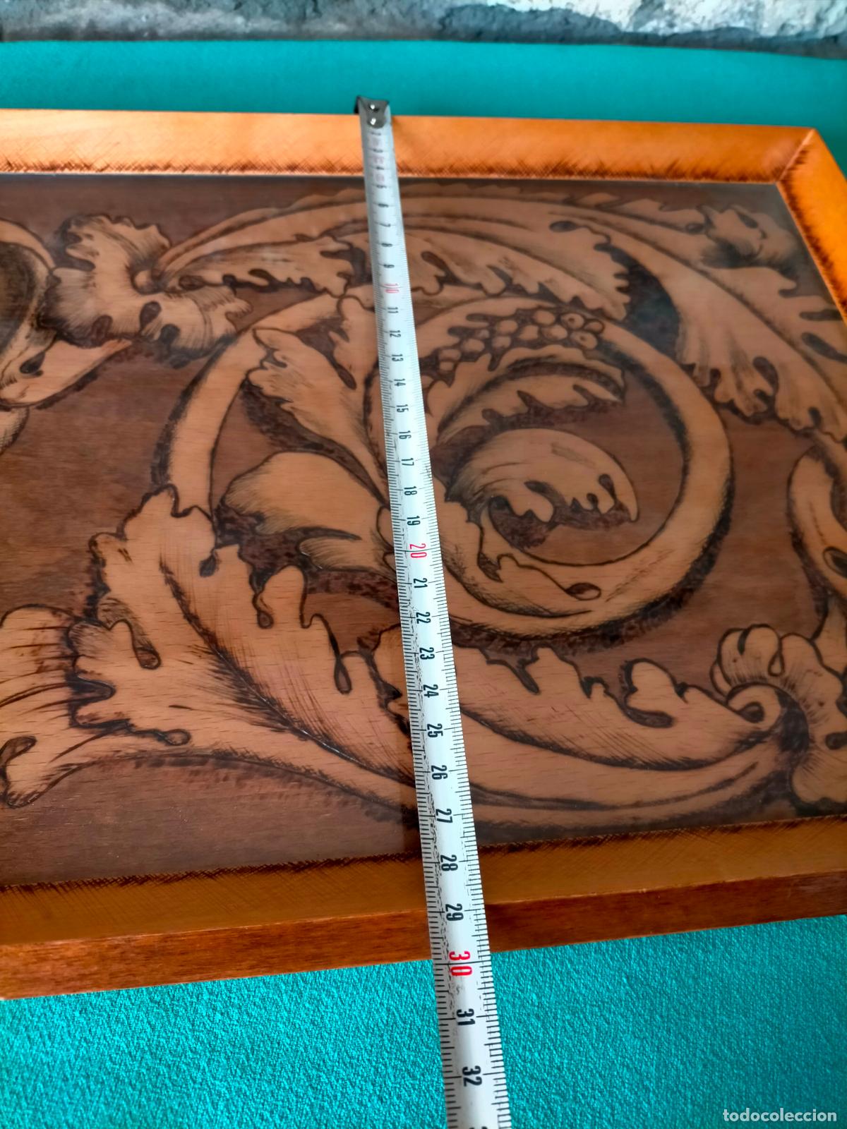 Antig&uuml;edades: Bandeja antigua rectangular de madera tallada forma hojas - Foto 8