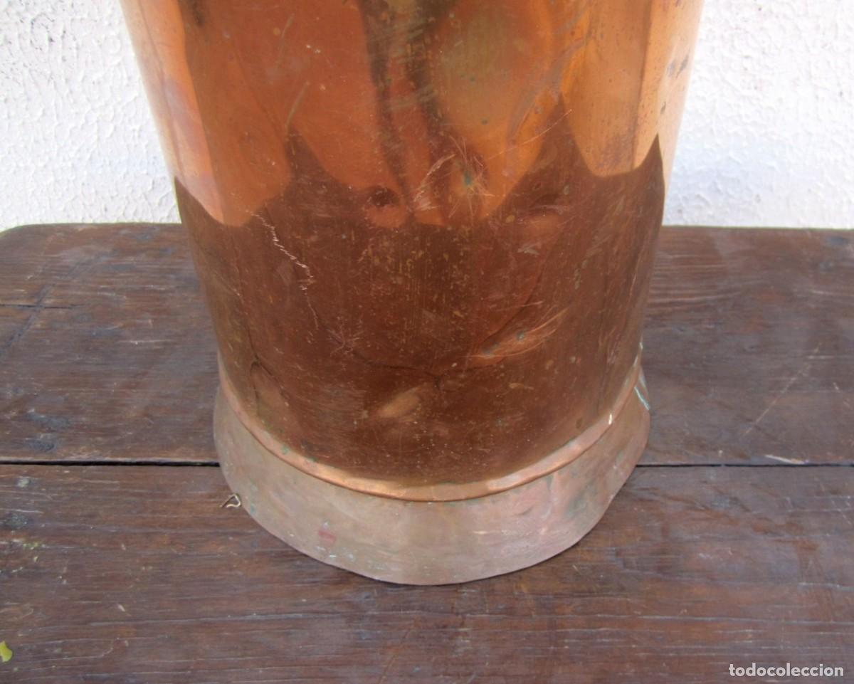 Antig&uuml;edades: Jarra de cobre con asa de gran tama&ntilde;o - Foto 3