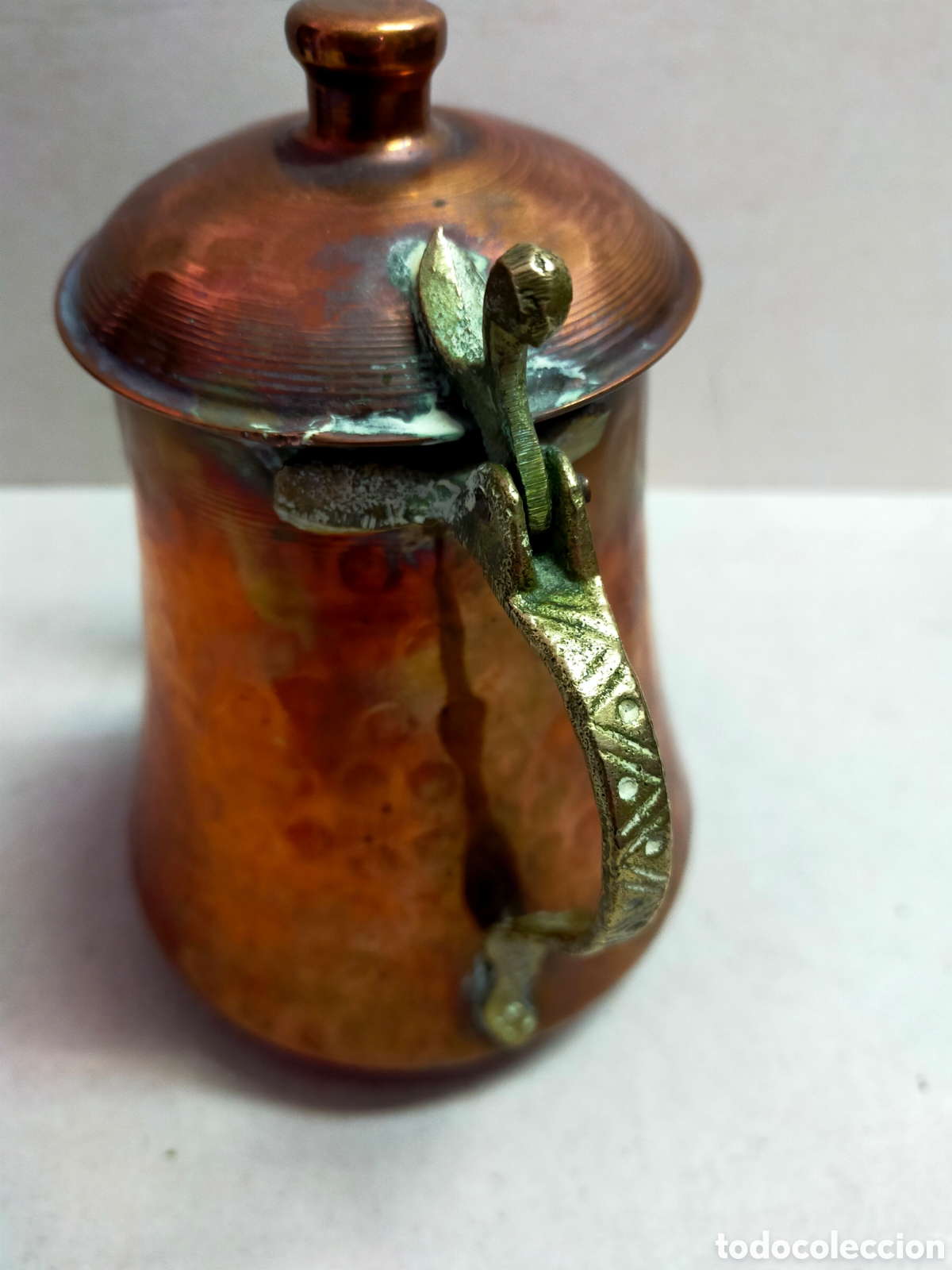 Antig&uuml;edades: CAFETERA DE COBRE Y LATON. 20 CM. - Foto 12