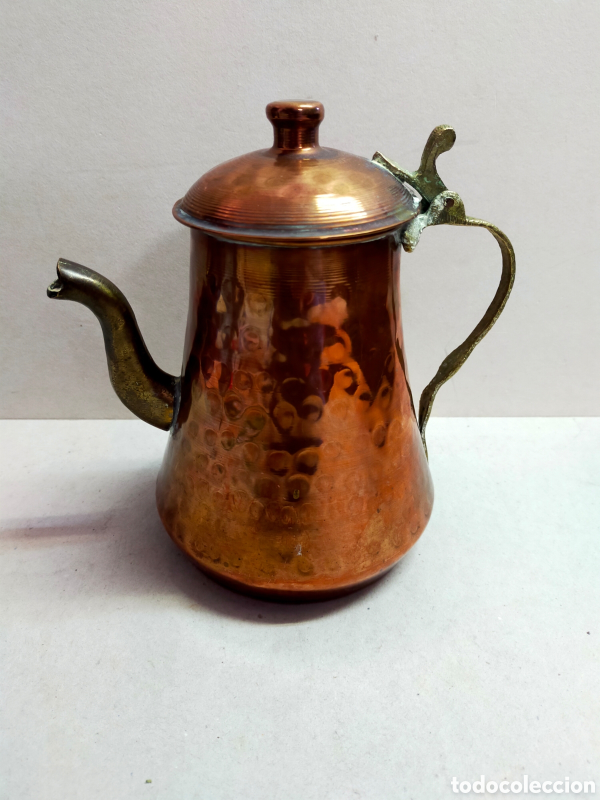 Antig&uuml;edades: CAFETERA DE COBRE Y LATON. 20 CM. - Foto 15