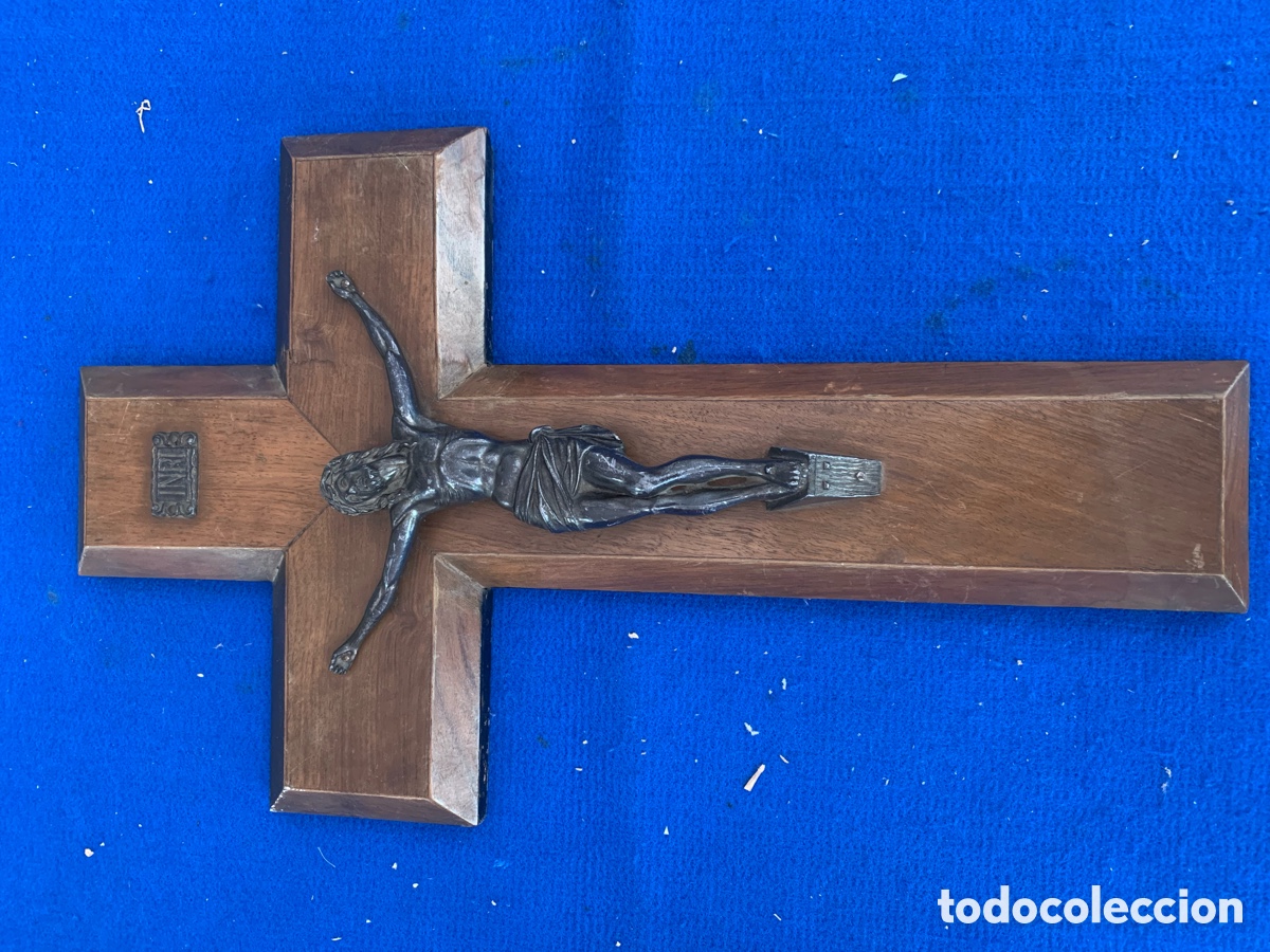 Antig&uuml;edades: Crucifijo antiguo de madera y bronce - Foto 3