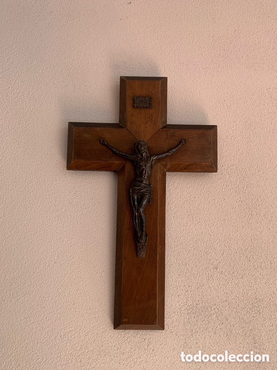 Antig&uuml;edades: Crucifijo antiguo de madera y bronce - Foto 12