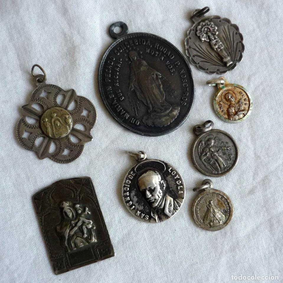 Antig&uuml;edades: 8 medallas antiguas de plata - Foto 1
