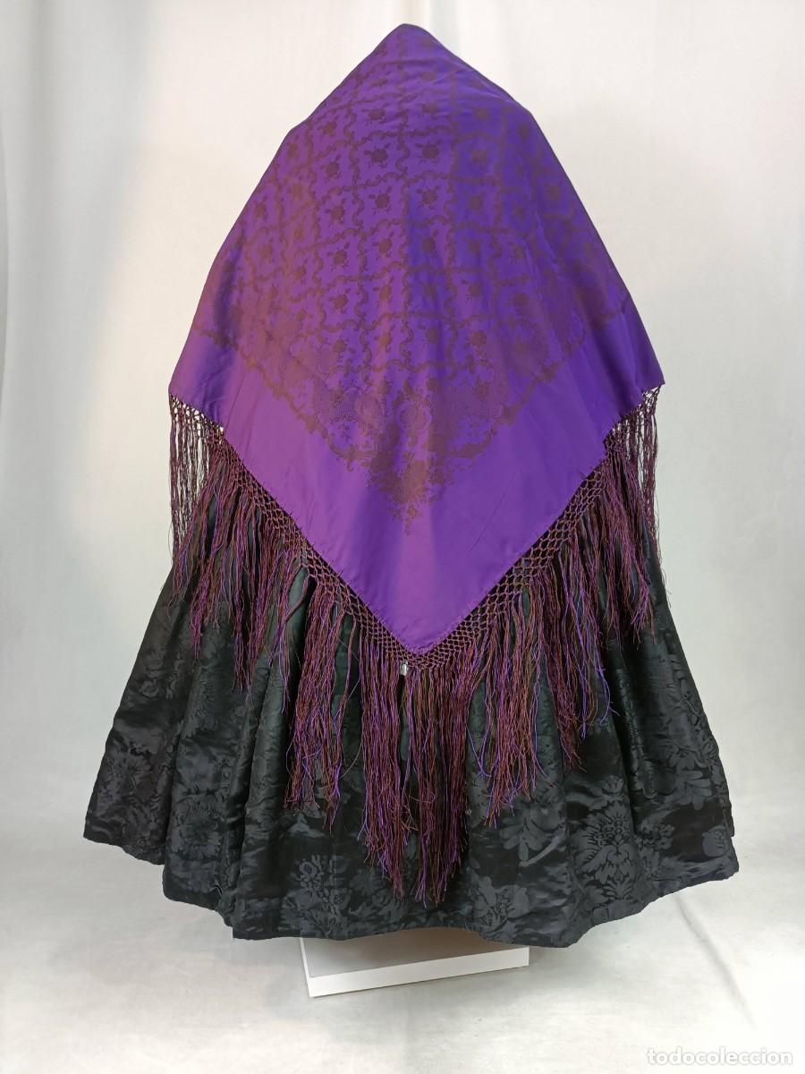 Antig&uuml;edades: PA&Ntilde;UELO DE SEDA MARR&Oacute;N Y MORADO - Foto 9