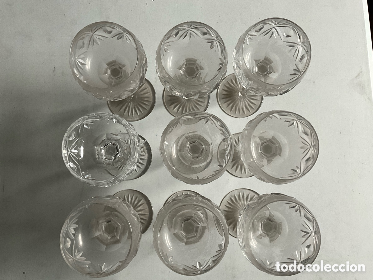 Antig&uuml;edades: Juego de 9 copas de cristal tallado - Foto 1