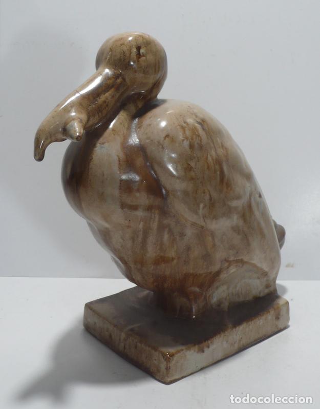 Antig&uuml;edades: PELICANO DE PORCELANA