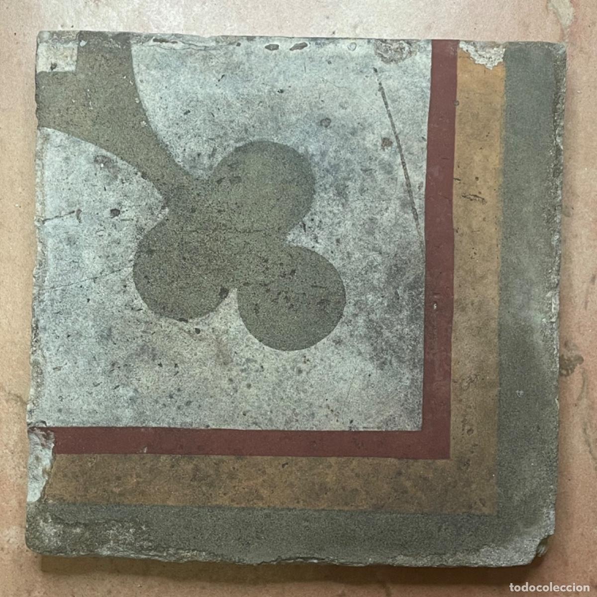Antig&uuml;edades: Azulejo Hidr&aacute;ulico - Pp. S.XX - Foto 1