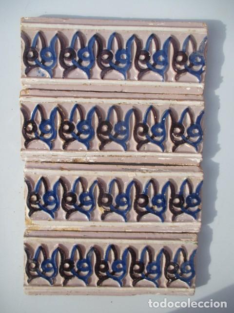 Antig&uuml;edades: Azulejos cenefas siglo XIX - Foto 1