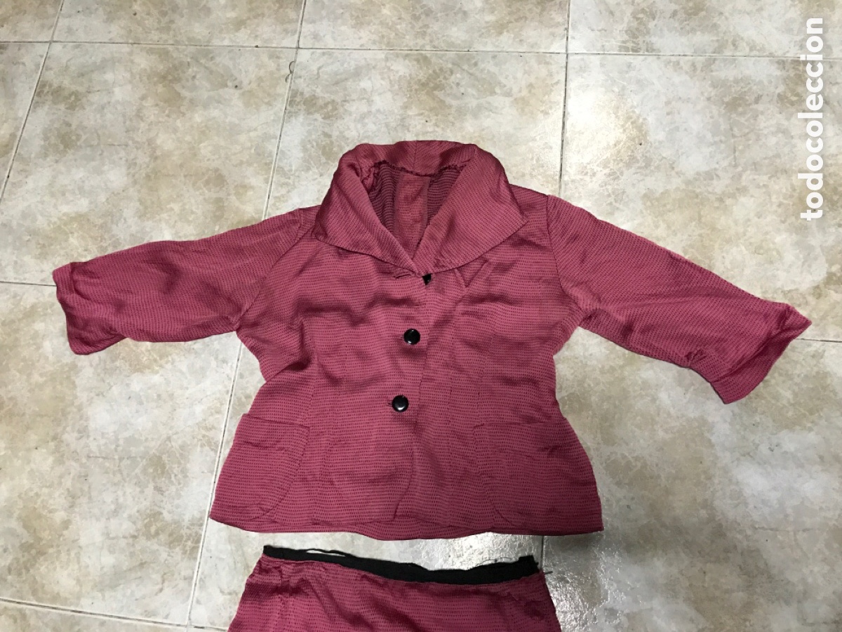 Antig&uuml;edades: Falda y chaqueta .Talla 40 aprox. - Foto 2