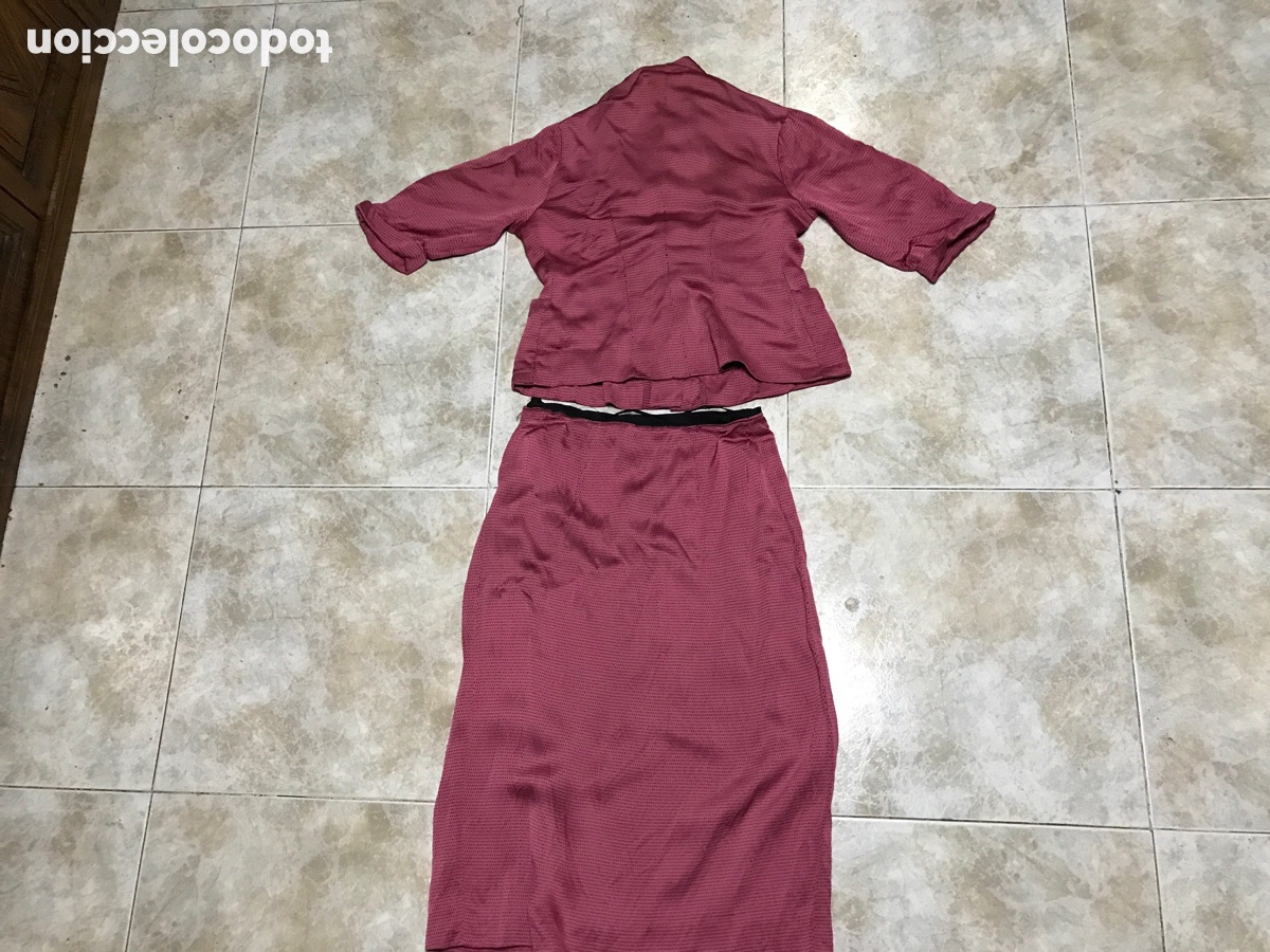 Antig&uuml;edades: Falda y chaqueta .Talla 40 aprox. - Foto 9