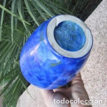Antig&uuml;edades: 2 floreros torneados gres esmaltados azules - Foto 5