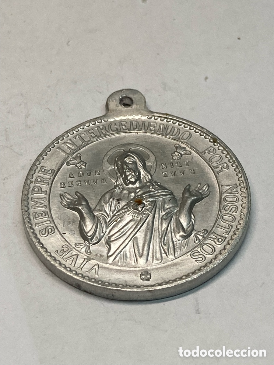 Antig&uuml;edades: Medalla de metal C260 - Foto 1