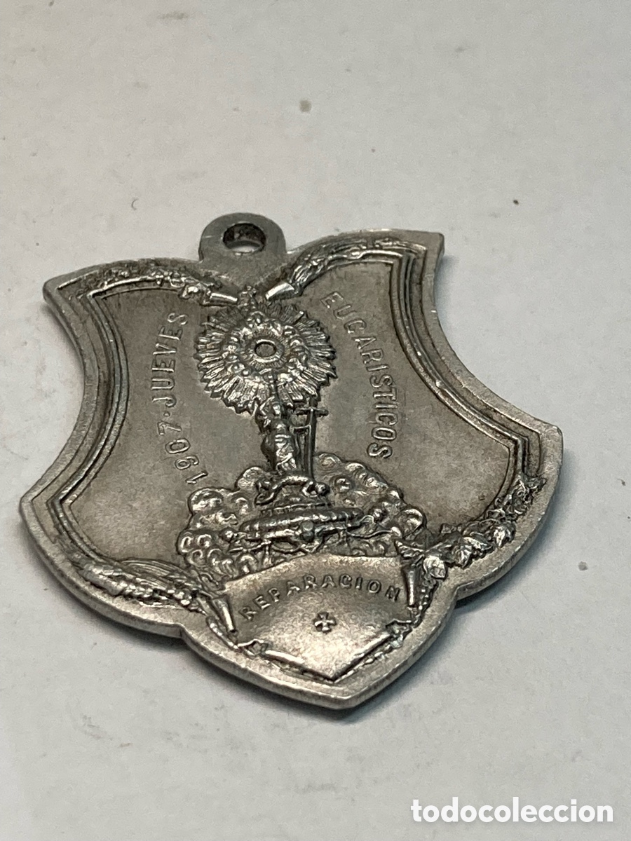 Antig&uuml;edades: Medalla de metal religioso C260 - Foto 1