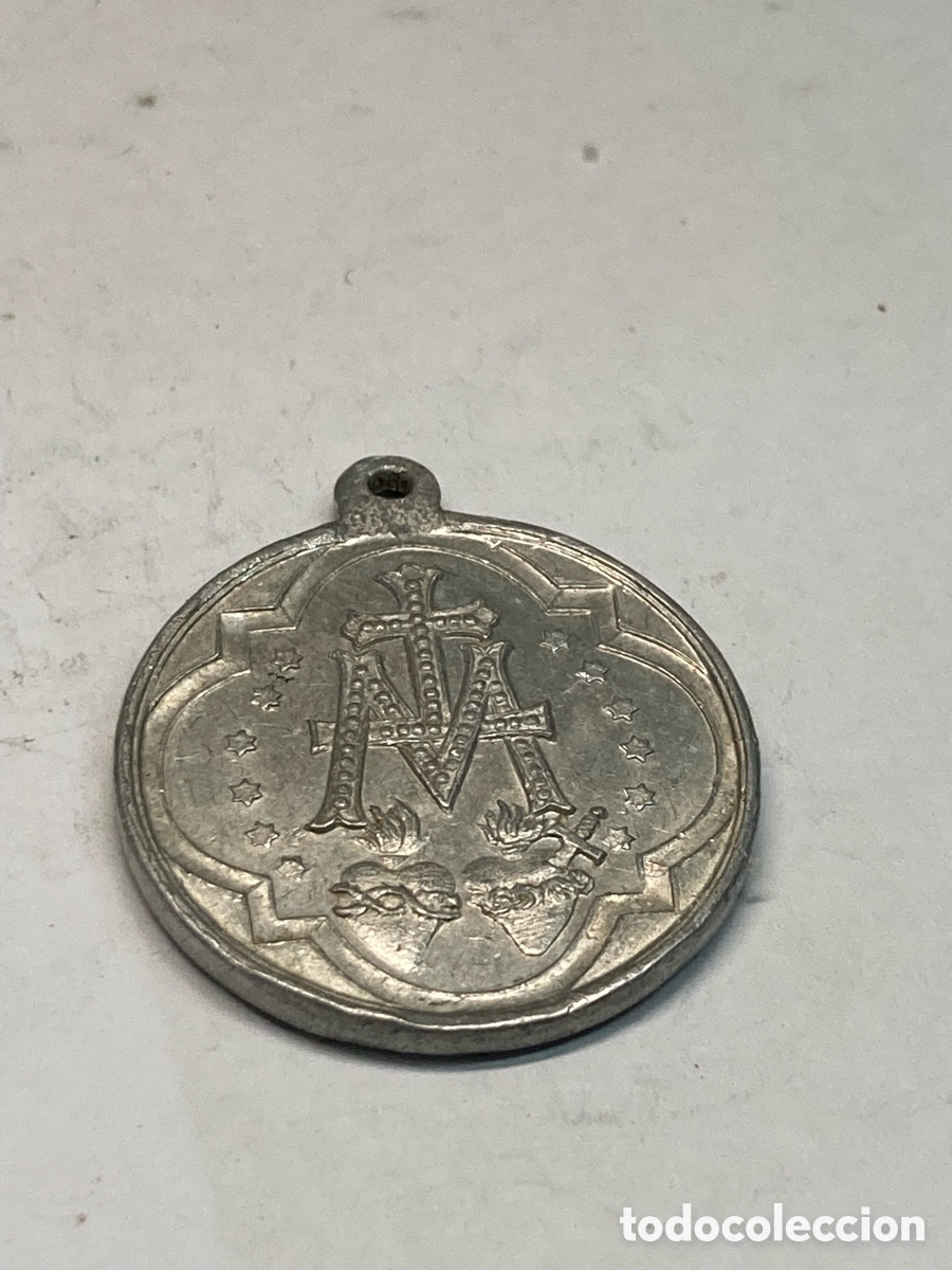 Antig&uuml;edades: Medalla de metal religioso C260 - Foto 2