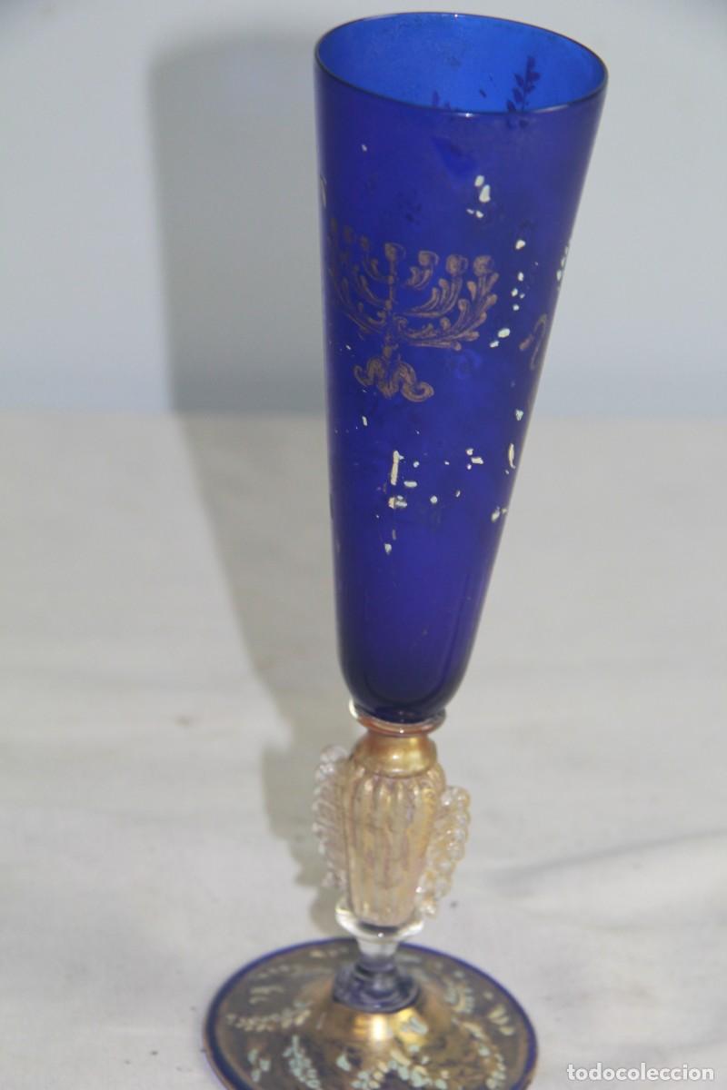 Antig&uuml;edades: Copa en cristal de Murano de color azul - Foto 4