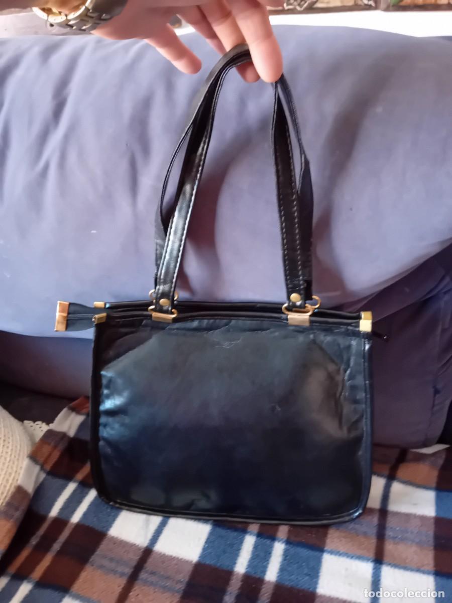 Antig&uuml;edades: Bolso de polipiel de cada de los 70 - Foto 2