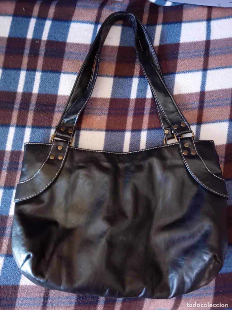 Antig&uuml;edades: Bolso de polipiel de cada de los 70 - Foto 2