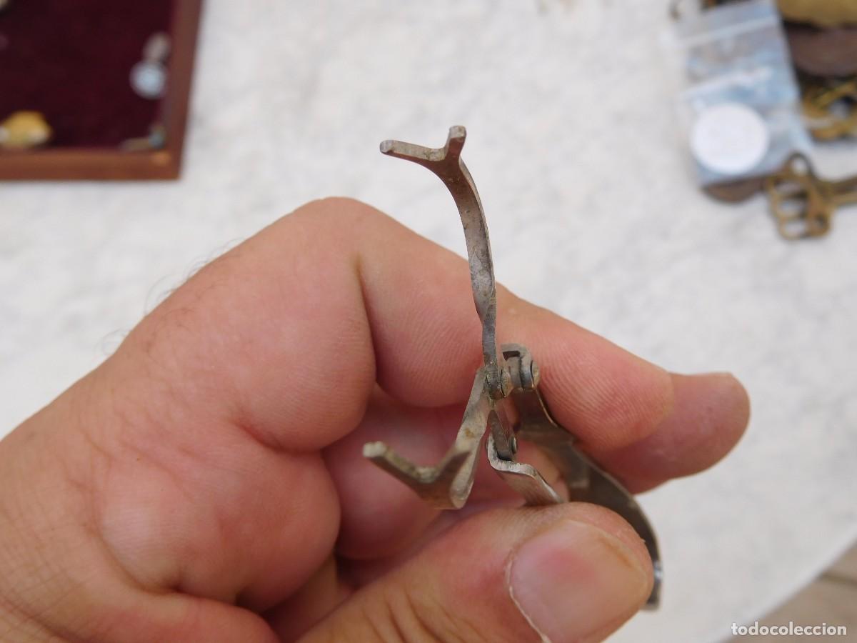 Antig&uuml;edades: Pinzas antiguas inglesas - Foto 5