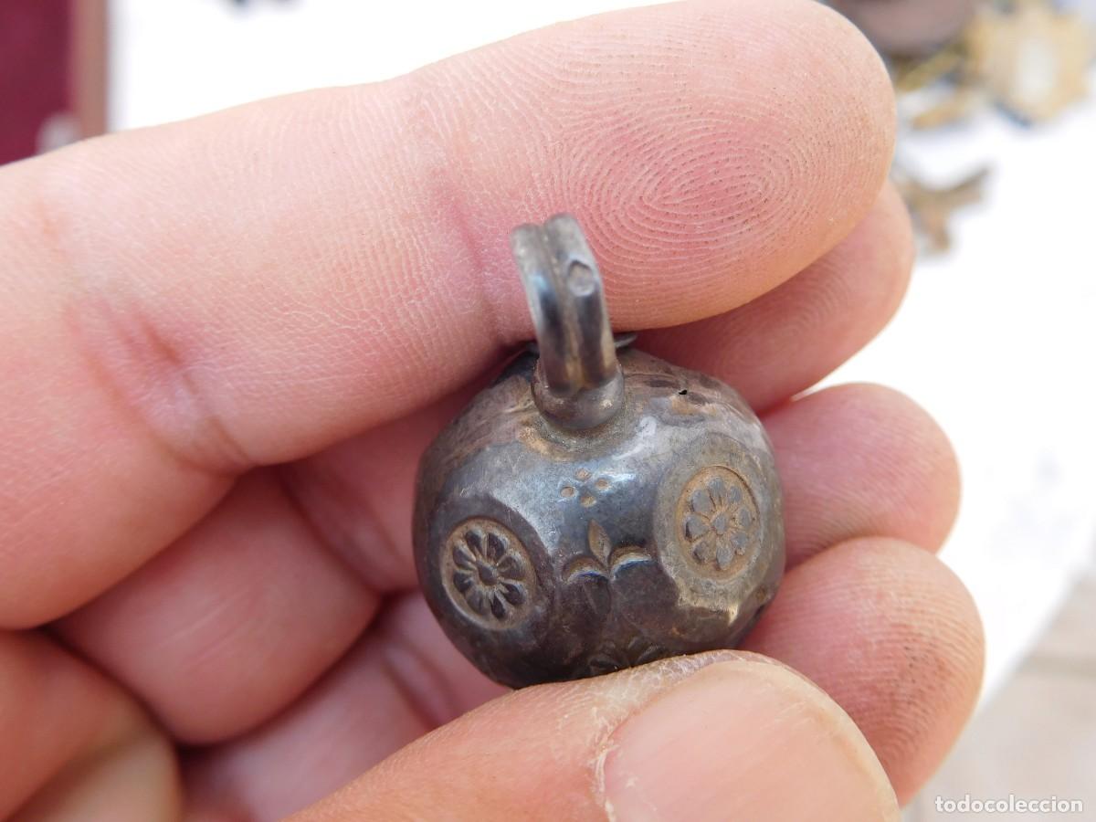 Antig&uuml;edades: Sonajero antiguo de plata - Foto 4