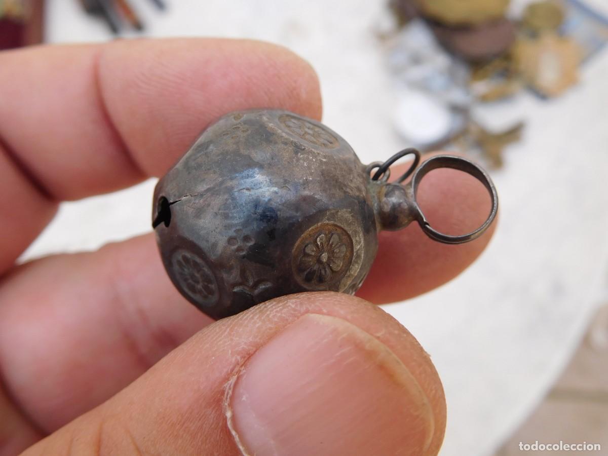 Antig&uuml;edades: Sonajero antiguo de plata - Foto 6